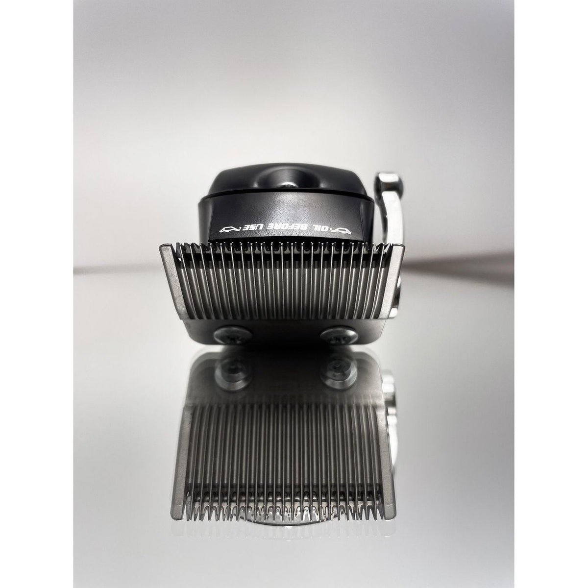 Kyone Ultima Hybrid PRO Haarschneidemaschine
